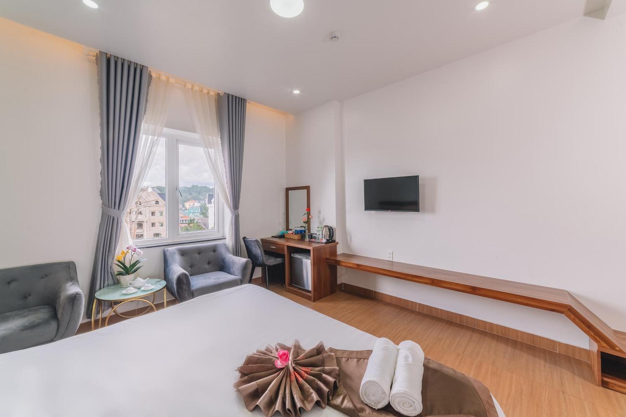 Anh Duc Hotel Da Lat City Bagian luar foto