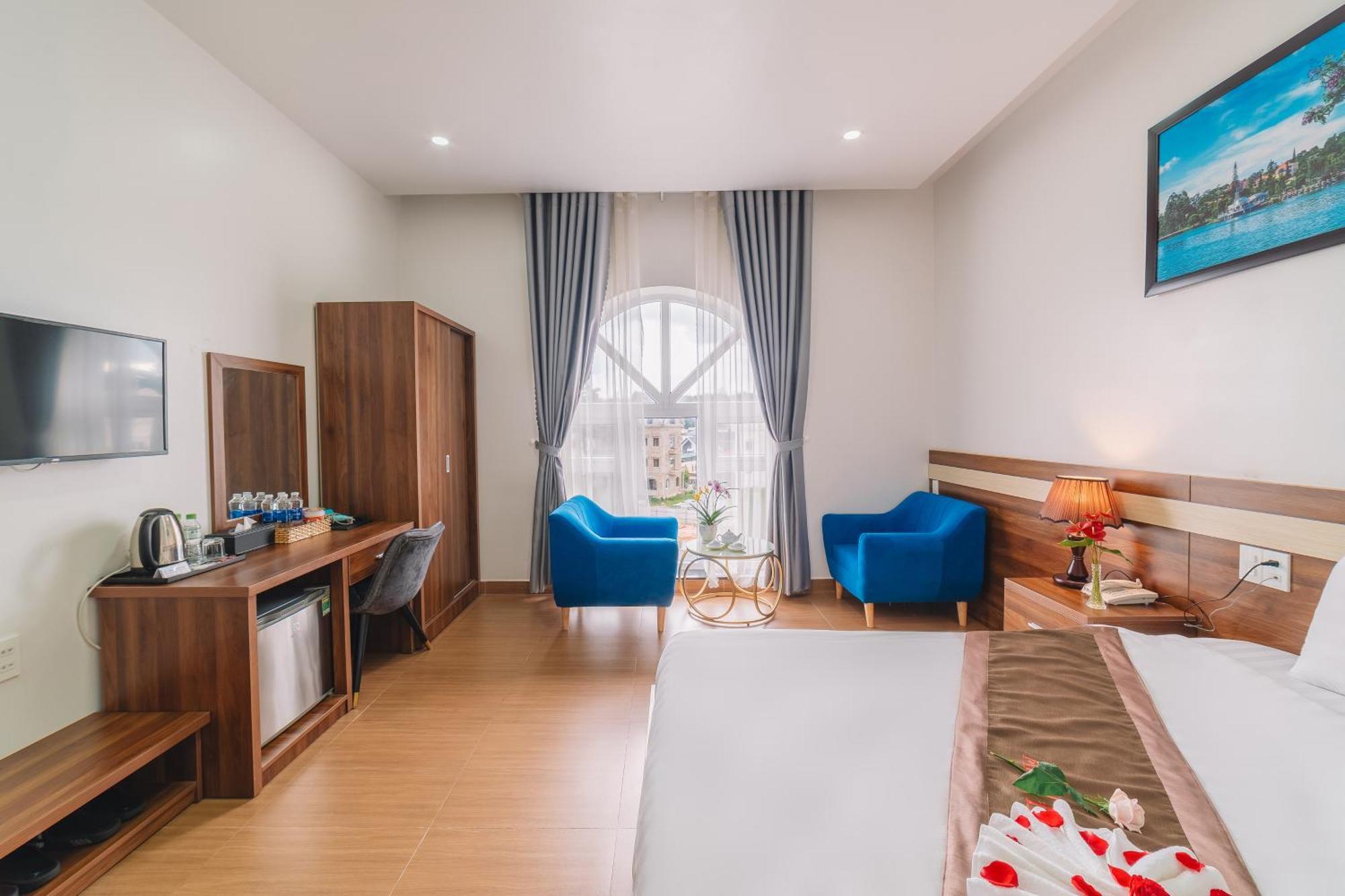 Anh Duc Hotel Da Lat City Bagian luar foto