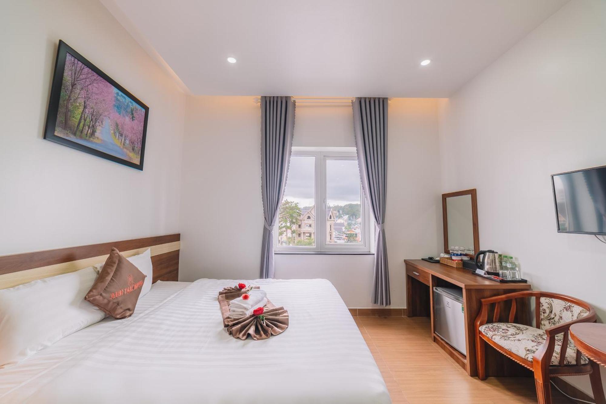 Anh Duc Hotel Da Lat City Bagian luar foto