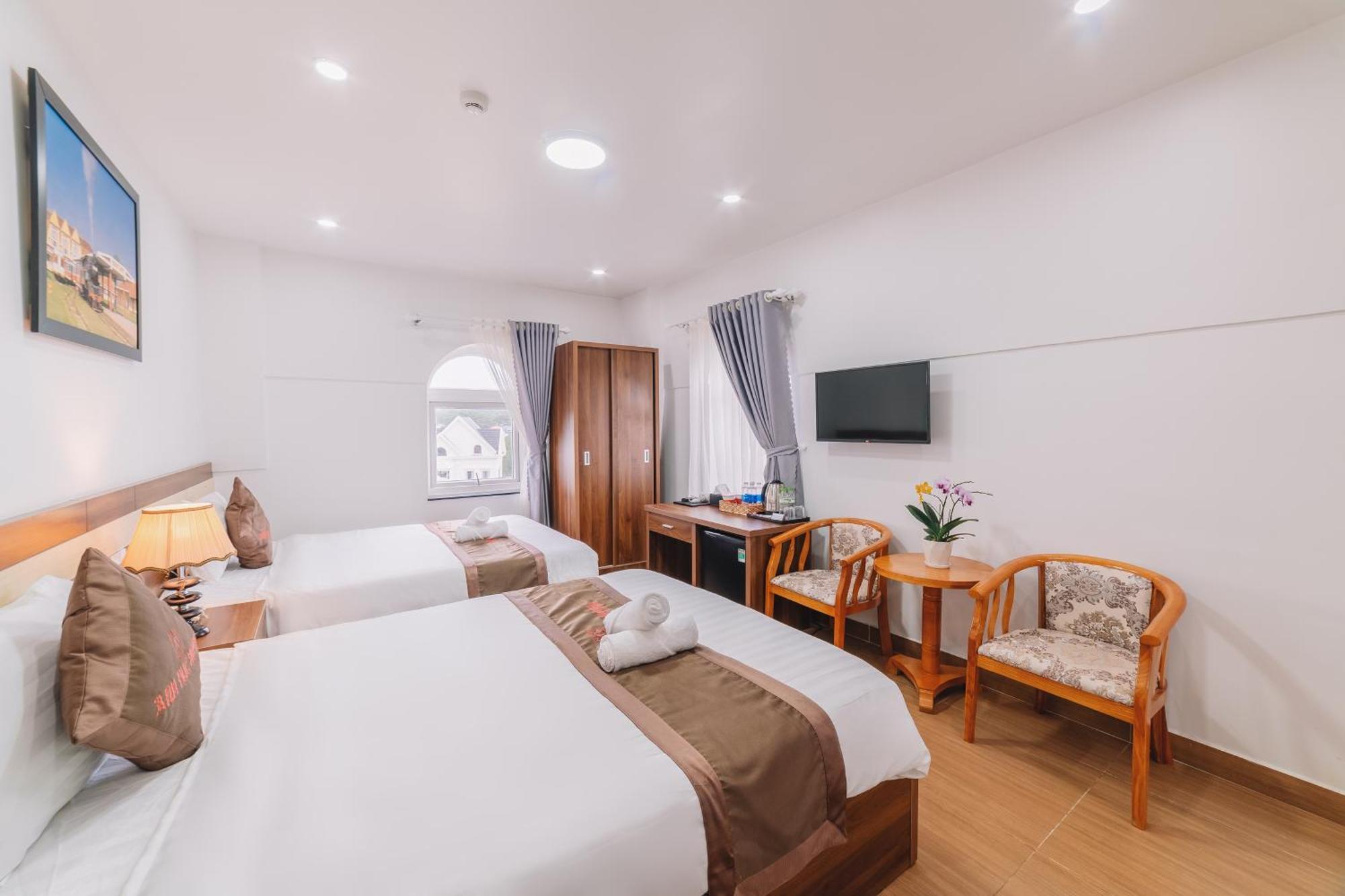 Anh Duc Hotel Da Lat City Bagian luar foto