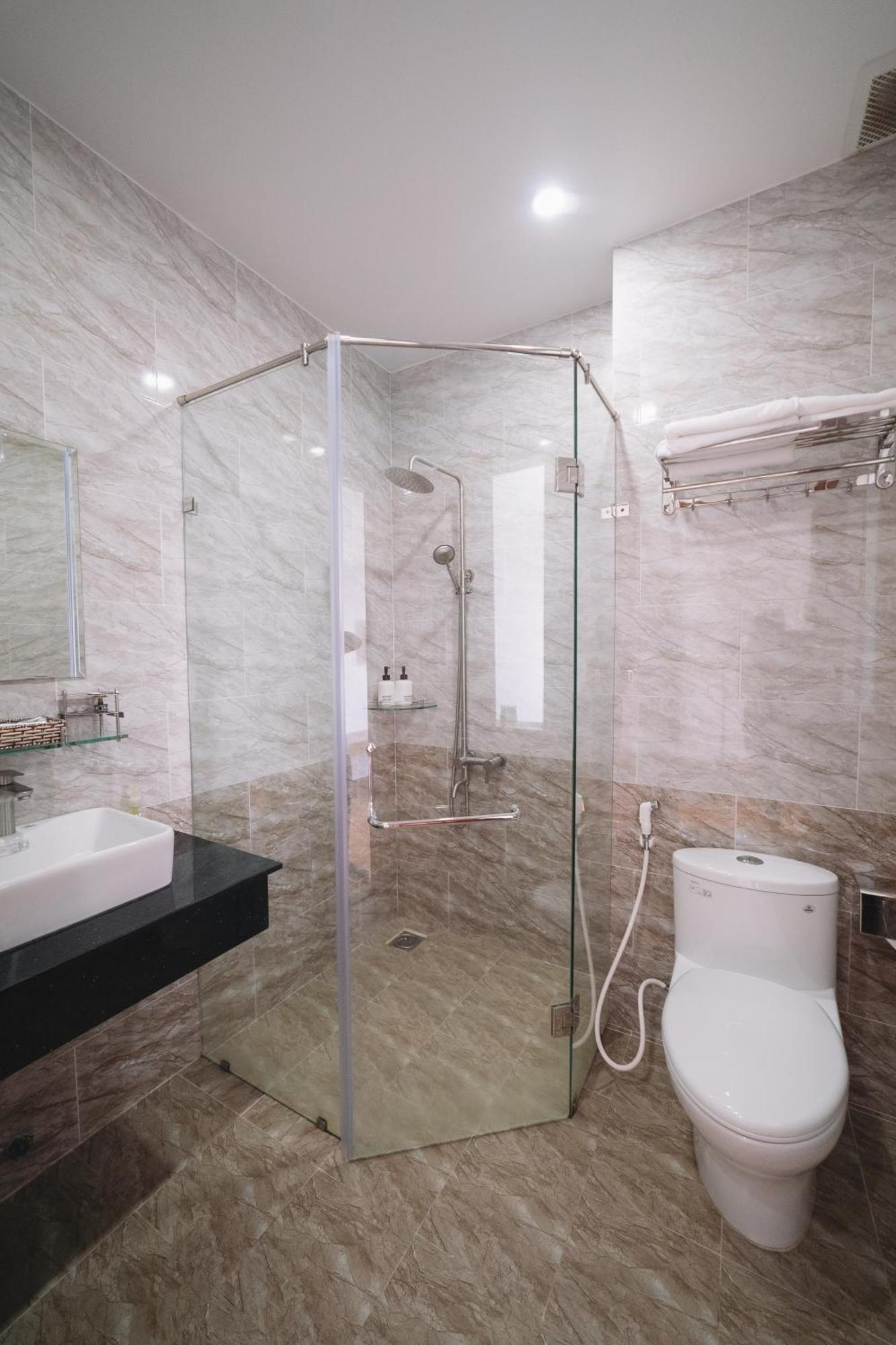 Anh Duc Hotel Da Lat City Bagian luar foto