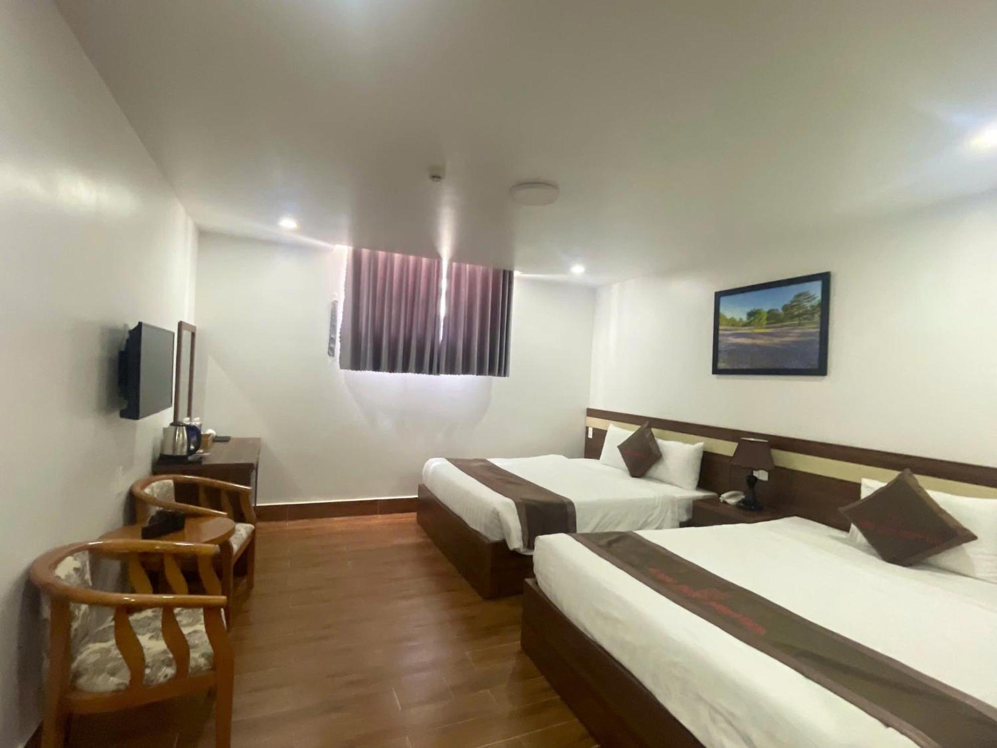 Anh Duc Hotel Da Lat City Bagian luar foto